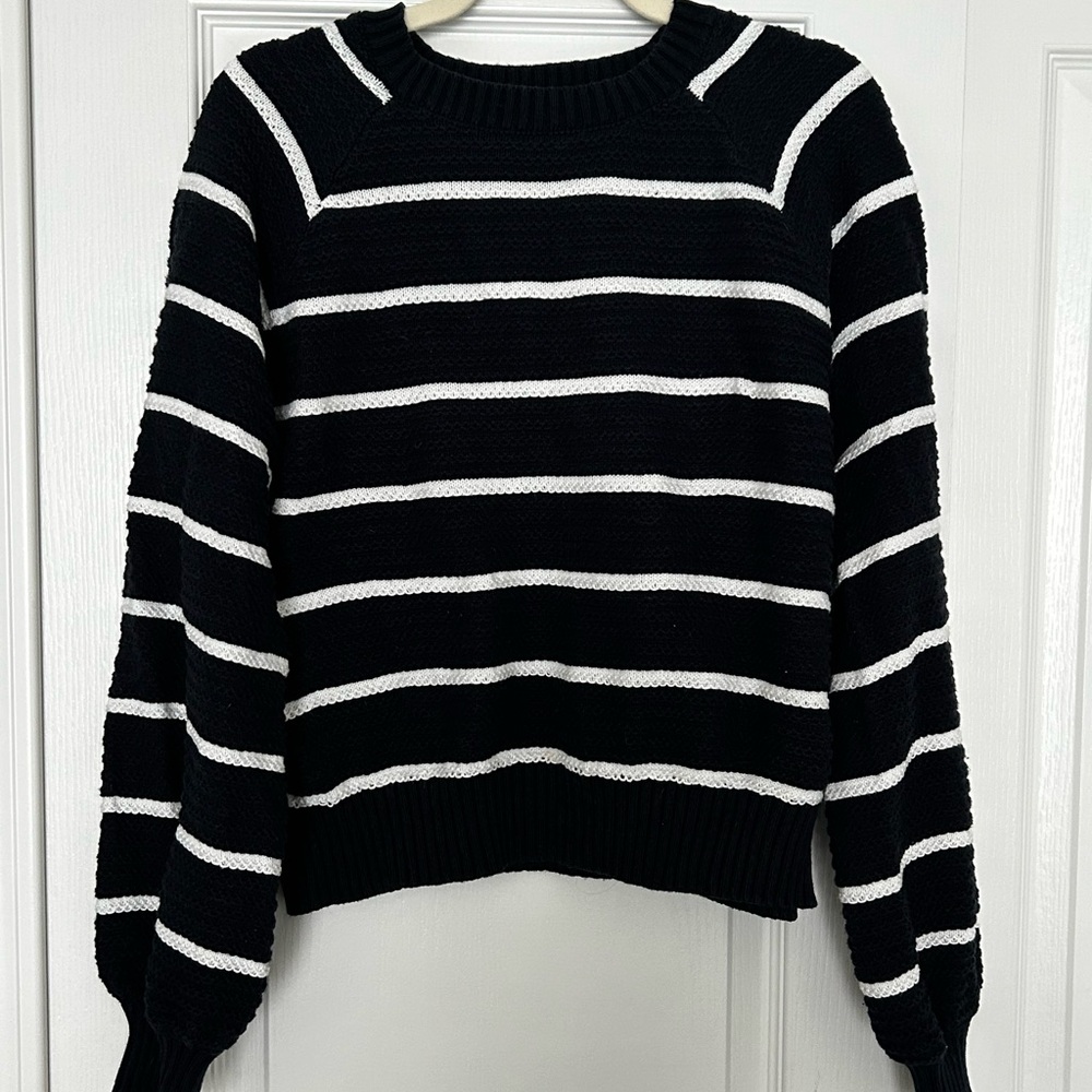 Navy & White Striped Crewneck Sweater - Women
